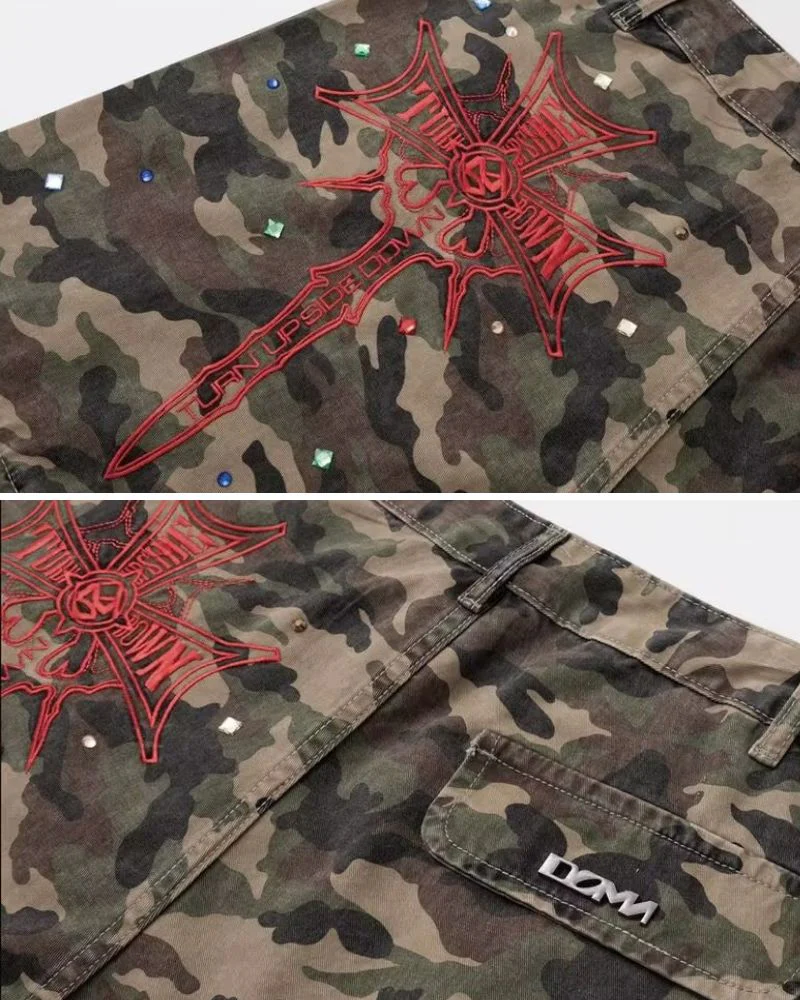 Y2K Style Vintage Camo Jorts Outfit - Image 7