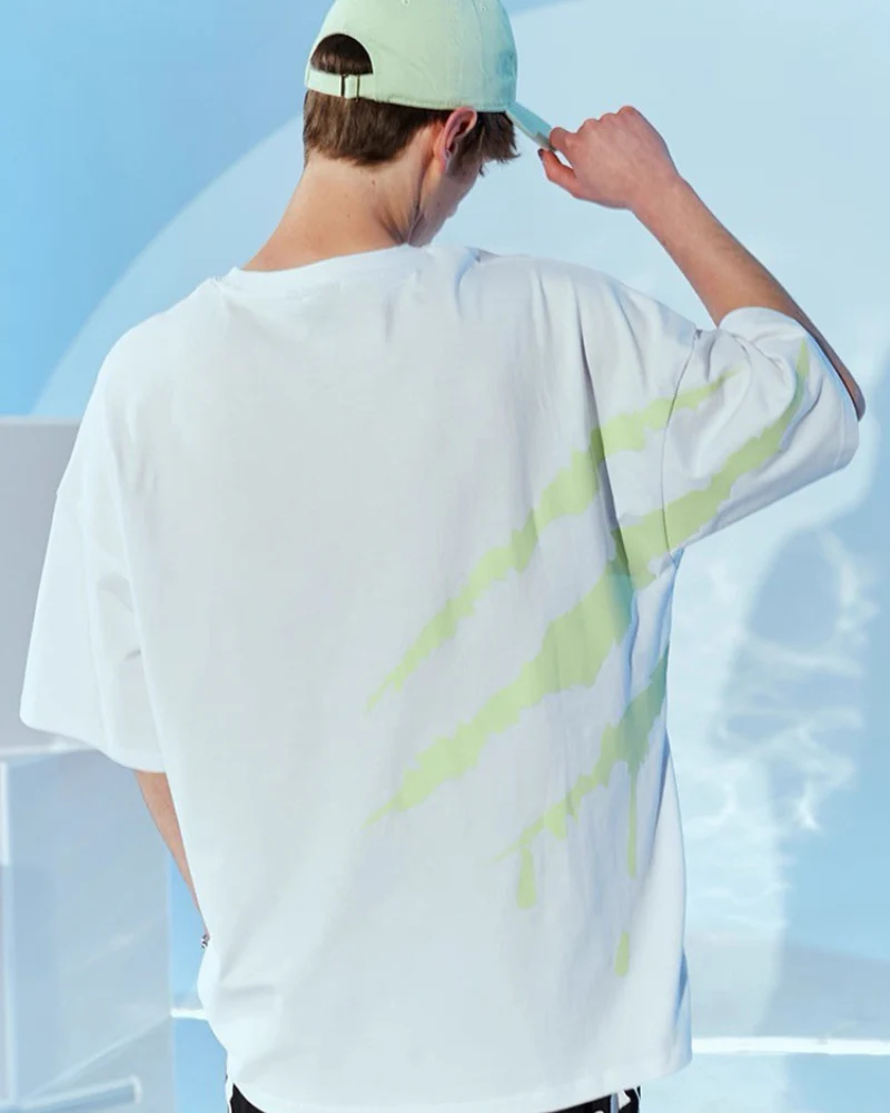 Streetwear Claw Scratches Unisex T-Shirt - Image 12