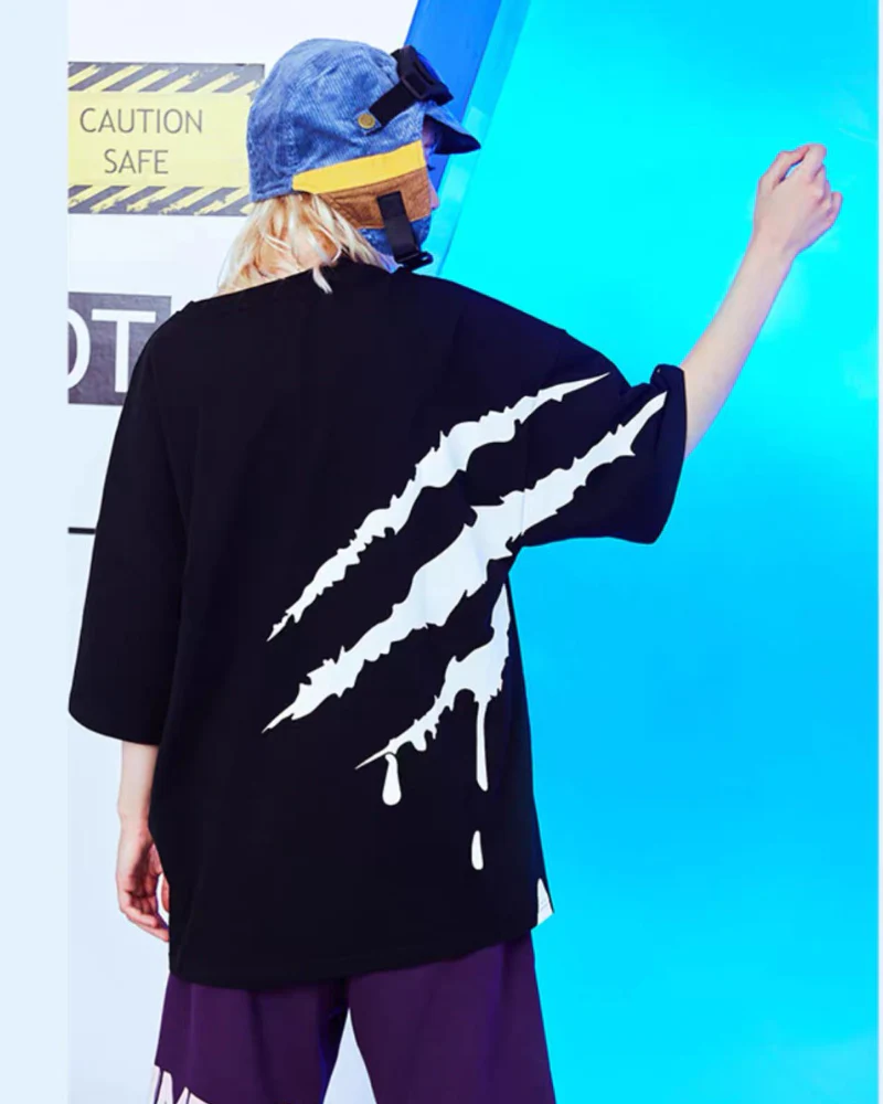 Streetwear Claw Scratches Unisex T-Shirt - Image 13